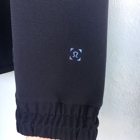 Lululemon Zip Up Track Jacket Men XXL Black License to Train Athletic Run Gym - Picture 6 of 16